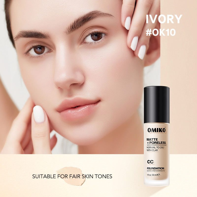 Matte CC foundation compact with smooth, poreless matte finish and sheer coverage